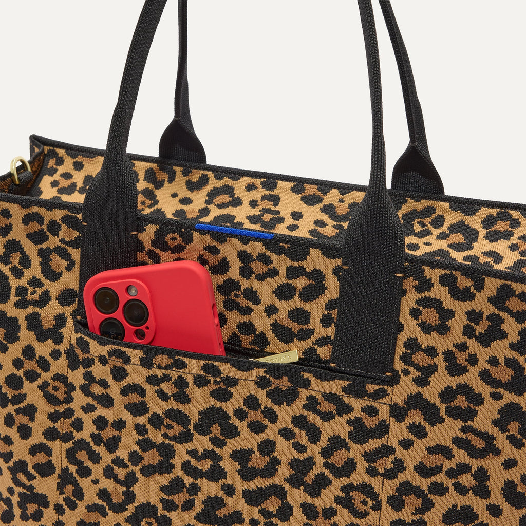The Classic Tote - Toasty Cat