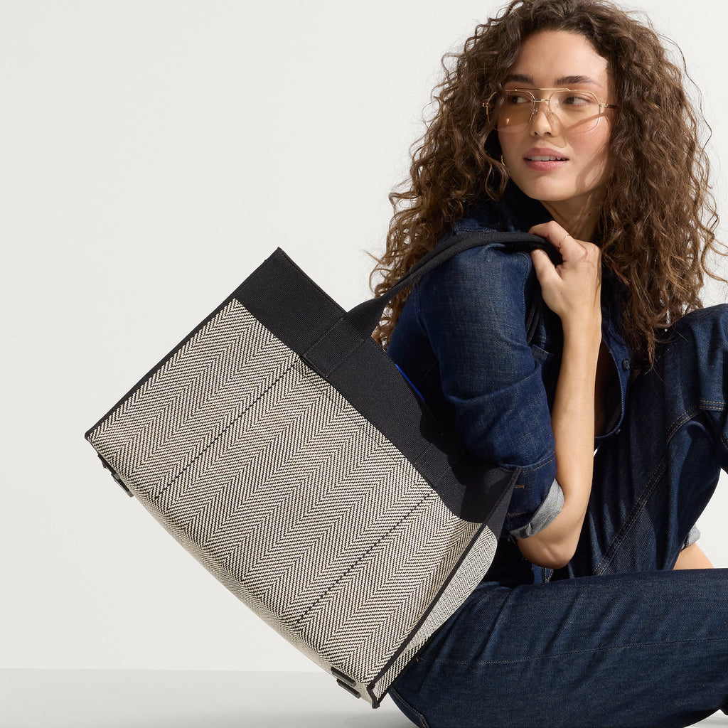 The Classic Tote - Black Herringbone