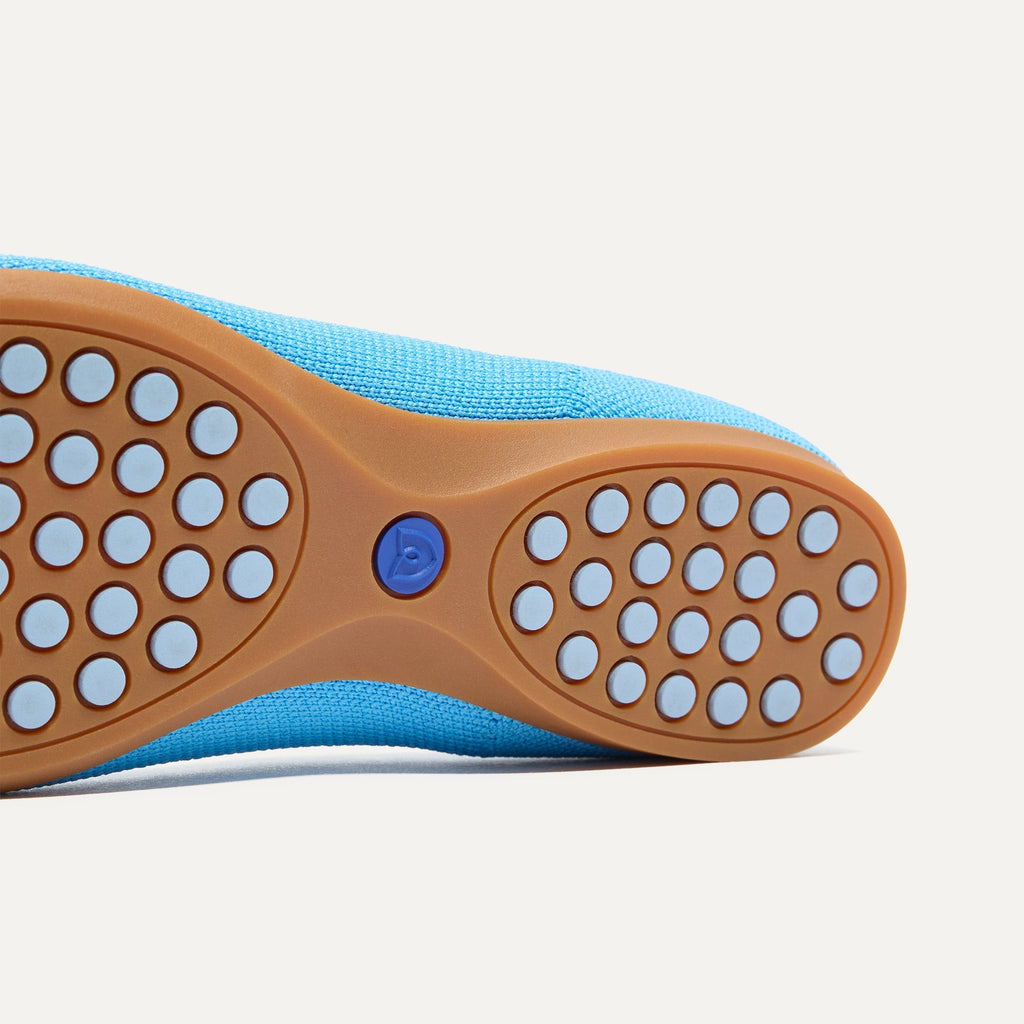 The Daily Flat - Robin Blue