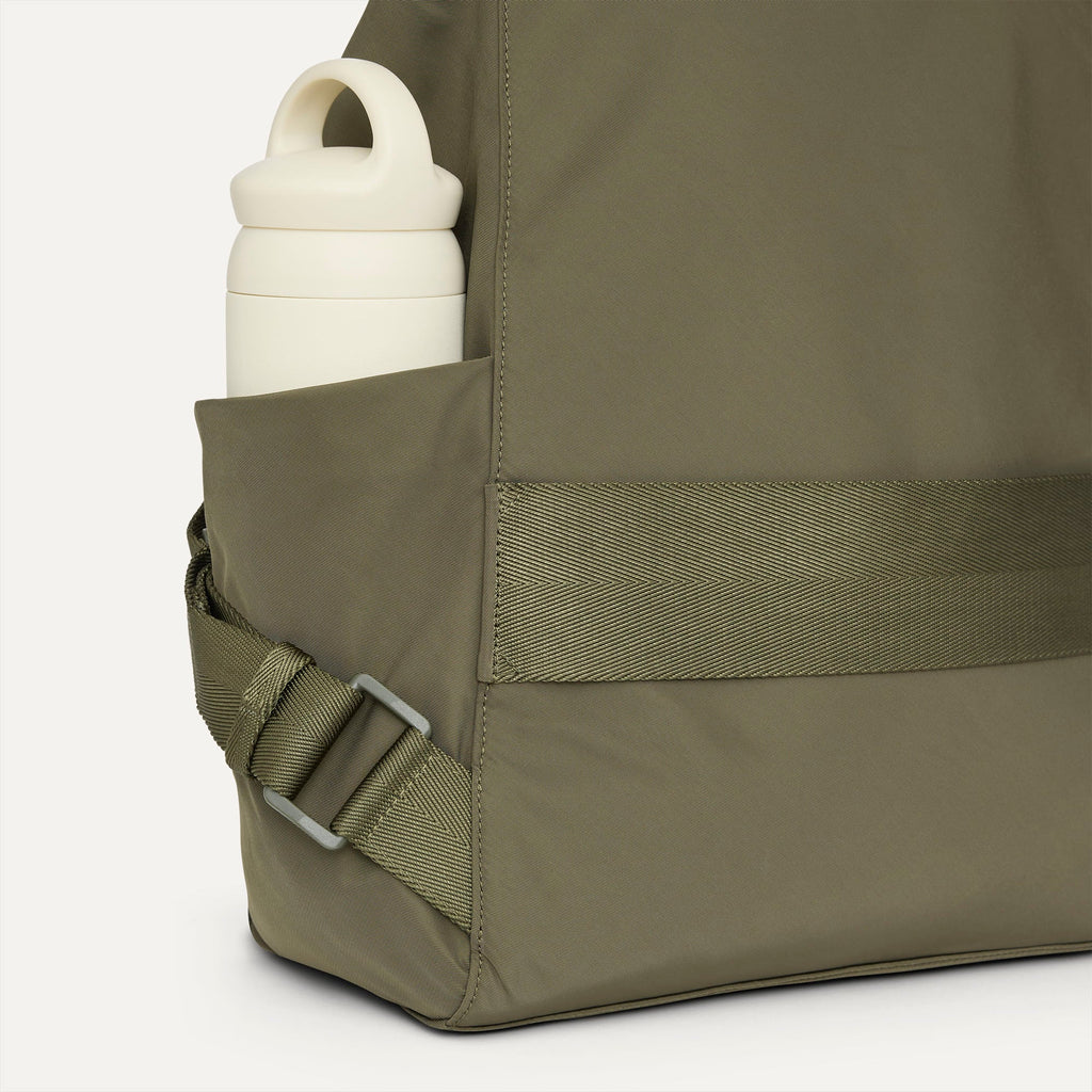 The Travel Cinch Backpack - Forest